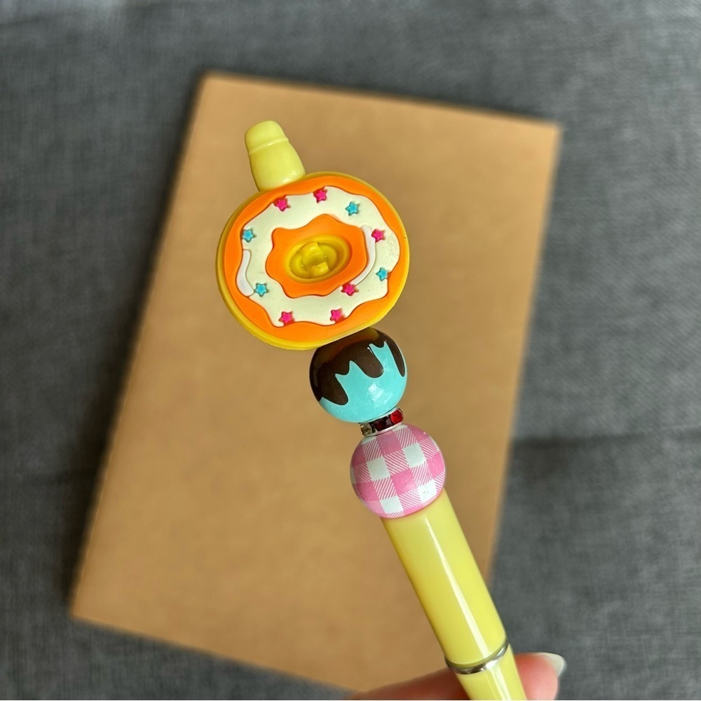 Handcrafted Doughnut Theme Pen + Kraft Journal Notebook (STAR SPRINKLE - YELLOW)